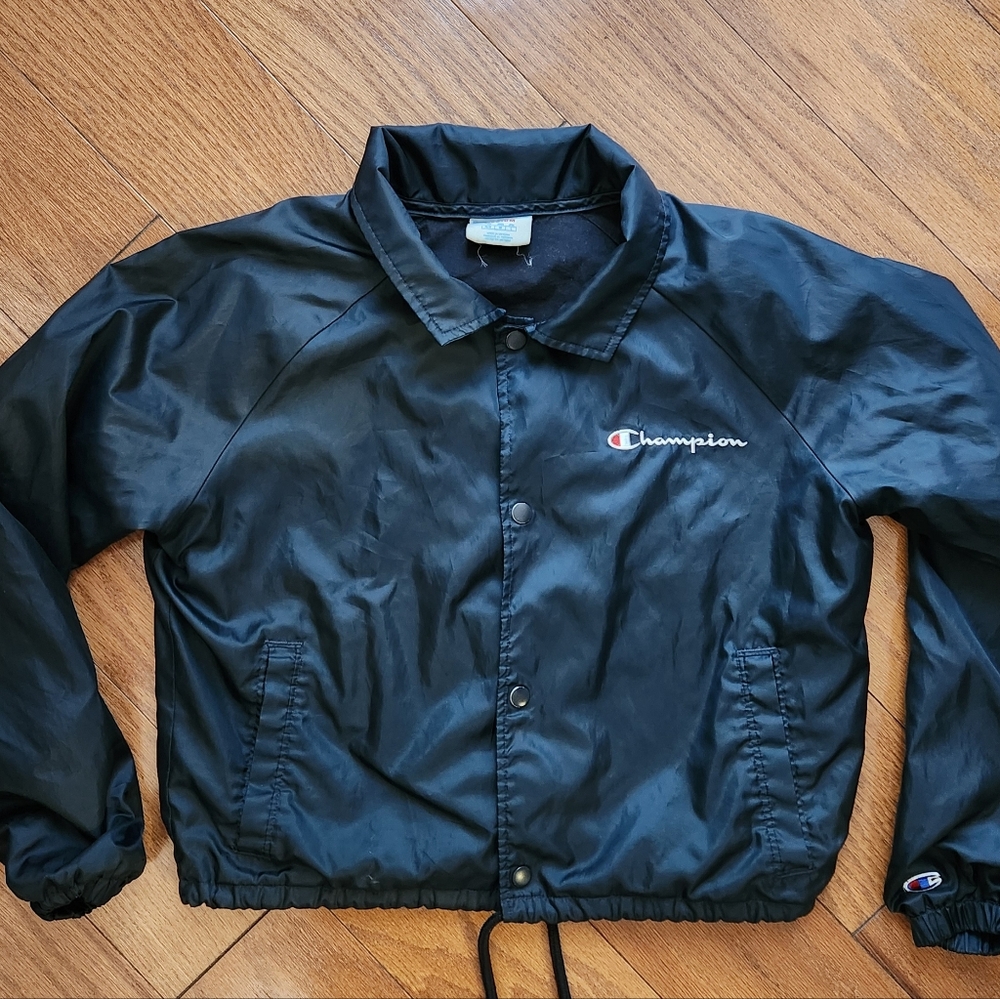 Champion Black Cropped Coaches Jacket Windbreaker Snap Front Size Medium